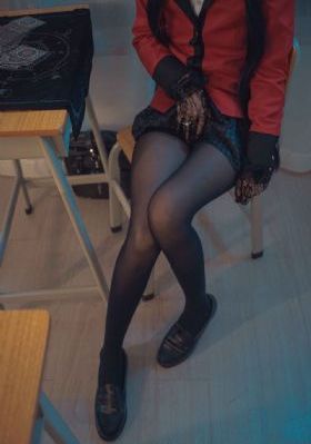 乖乖扒开屁股挨藤条_BD韩语超清免费观看